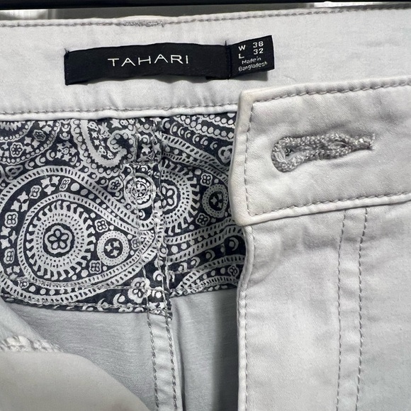 Tahari Men's Light Gray Slim Jeans - Picture 2 of 4